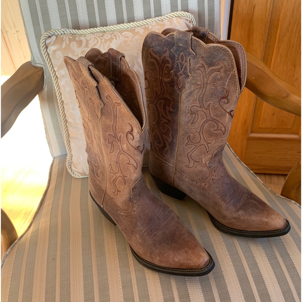 Justin ladies cowboy boots